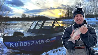 Сквозь Лёд к заветной рыбалке! Ловля Хариуса в Шугу Поздней Осенью. Закрытие сезона 2023