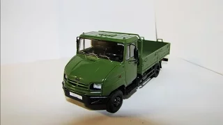 Масштабная модель ЗиЛ-5301 "Бычок" в масштабе 1:43