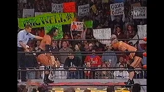 Goldberg vs. Scott Hall (with Kevin Nash) - WCW Nitro 21/12/1998