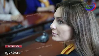 Учителем года Дагестана стала Лариса Шихбабаева