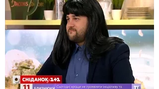 Олексій Душка розповів, як безпечно фарбувати волосся