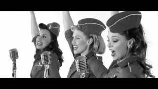 Don't Sit Under The Apple Tree - The Andrew Sisters (Cover By The Spinettes)