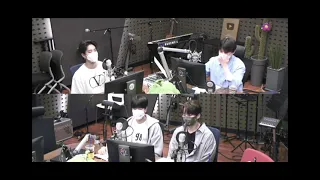 Stray Kids and Youngk reaction to STAYC - ASAP [Day6 Kiss The Radio 190521]