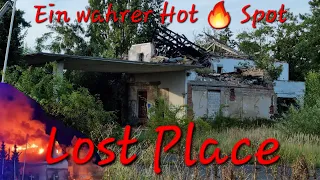 Blick in ein abgebranntes Hotel [ Abenteuer / Outdoor / Lost Place ]