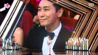 181027 The Seoul Awards 영화  남우조연상  주지훈  最佳男配角獎  朱智勛