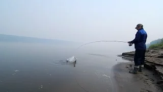 Рыбалка в дымовой завесе.