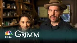 Grimm - Memorable Moments: Bree Turner and Silas Weir Mitchell (Digital Exclusive)