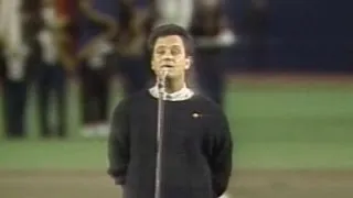 1986 WS Gm2: Billy Joel performs national anthem