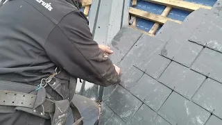 How to cut a slate for a valley. Using 100mm slate hooks