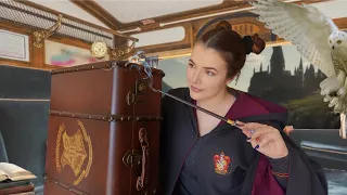 WHAT'S IN MY HOGWARTS TRUNK? 🧳