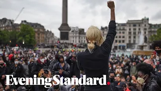 Black Lives Matter protesters march to Trafalgar Sq, urged to 'stay calm' in face of counter-rallies