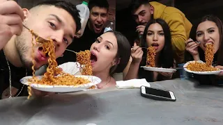 HOT NOODLE CHALLENGE