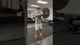 Plate Standing Twist