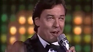 Karel Gott - Je slavná / Ráno jedu dál (live) Sopot 1986