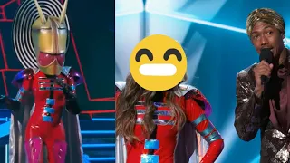 The Masked Singer  - The Alien Performances and Reveal 👽