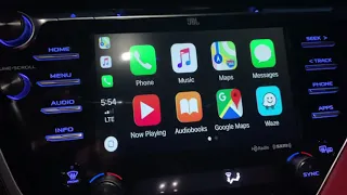 2018 Toyota Camry Apple CarPlay