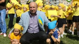 Нумізмат, байкер та письменник  Чим дивують мери найбільших міст Хмельниччини