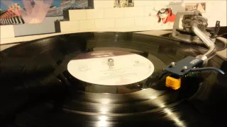 Pink Floyd "Comfortably Numb" from The Wall on Vinyl