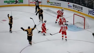 11/30🐻BRUINS vs RED WINGS🏒#88 PASTRNAK Scores on a 5 on 3 Power play.