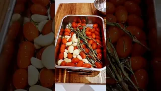 How to make tomato garlic confit.