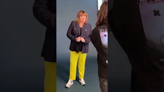 Entrez dans les coulisses du shooting de Michèle Bernier pour la couverture de Télé 7 Jours ! 📸