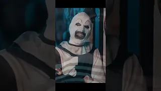 Terrifier 2: Art the clown being goofy