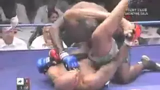 Cheick Kongo vs Gilbert Yvel.mp4