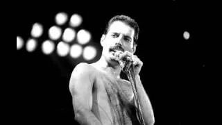 5. Play The Game (Queen-Live In Berlin: 5/15/1982)