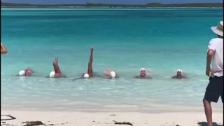 Synchronised swimming sea performance