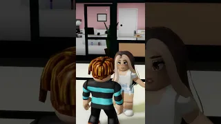 SHE BETRAYED HER FRIEND IN ROBLOX BUT THEN THIS HAPPENED(PART 2)..😢😲 #shorts