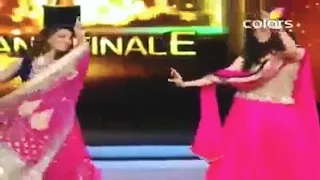 Madhuri Dixit and Sridevi dance roop ki Rani aur dance ki Rani watch full video