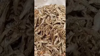 How to make poultry feed from seeds and small fish