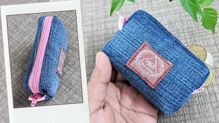 DIY Cute Rectangular Denim Coin Purse with Zipper Out of Old Jeans | Upcycled Craft
