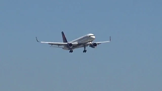 Delta Airlines Boeing 757-200 landing in Los Angeles