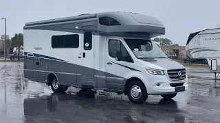 Winnebago's BEST Selling B+ Motorhome