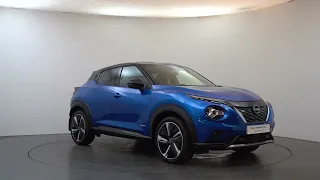 Stunning Juke 1.6 143 Hybrid Tekna+ Auto in Two Tone Magnetic Blue Premium Metallic / Black Roof