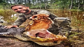 CHAD MENDES KILLS 10' FLORIDA GATOR WITH HIS BOW!!!