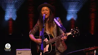 KT Tunstall - Lobero Theatre 2020 - 13 - Hold On