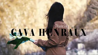 Dancing in cava Henraux