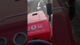 shifeng везе дрова. болото.🌲 🚜