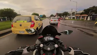 Cruzando una bogota inundada