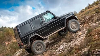 メルセデス・ベンツからモンスターGクラスが登場──G550 4×4²って何だ