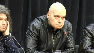 Пресконференция на Слави Трифонов по повод сваленото от бТВ предаване