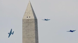 Cockpit Footage TBM Avenger Emergency Landing Arsenal Of Democracy VE Day Flyover