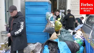 Ukrainian Refugees Arrive In Polish City Of Przemyśl Following Russian Invasion