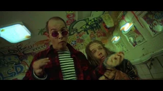 Fear and Loathing in Las Vegas Bathroom scene with Lucy