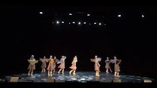 516 Народный детский ансамбль танца “Звездопад” эвенский  танец Уллдике