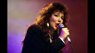 Kate Bush with David Gilmour - Running Up That Hill (A Deal With God) [Live]