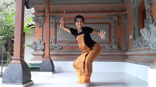 Ujian Praktek Seni Budaya || Tari Legong Kreasi - Mahawidya