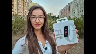 Sídliskový unboxing smart náramku Samsung Galaxy Fit